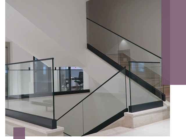 Стеклянные перила премиум-класса с установкой в Сердобске