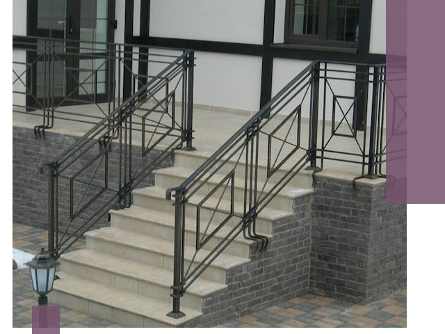 Перила для крыльца в Сердобске — монтаж, изготовление и установка